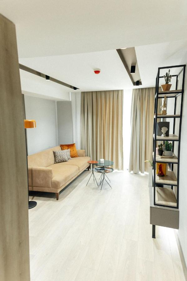 Leaf River Suites Анталия Екстериор снимка