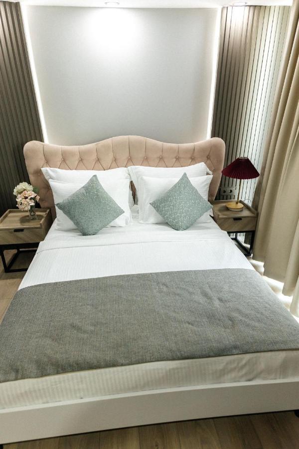 Leaf River Suites Анталия Екстериор снимка