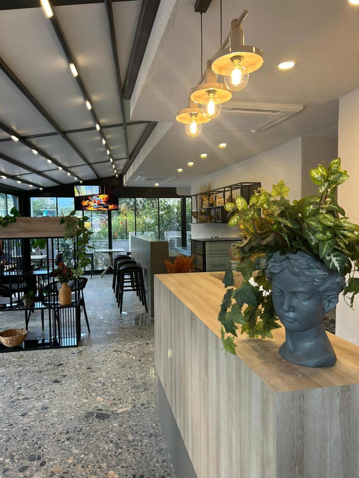 Leaf River Suites Анталия Екстериор снимка
