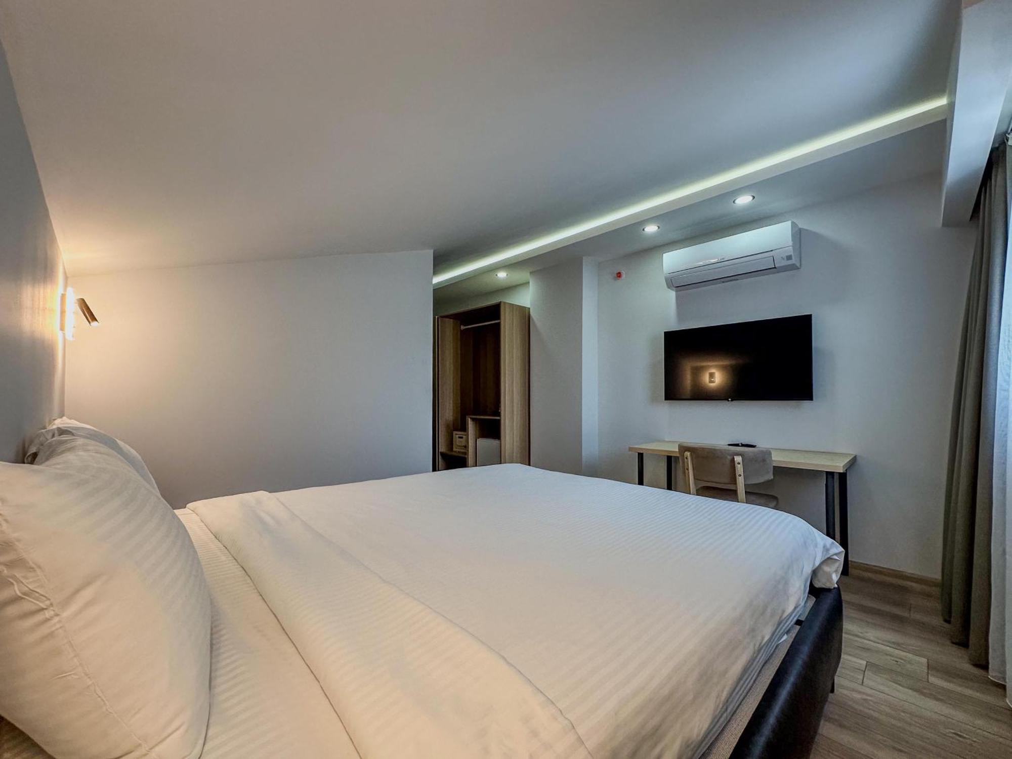 Leaf River Suites Анталия Екстериор снимка