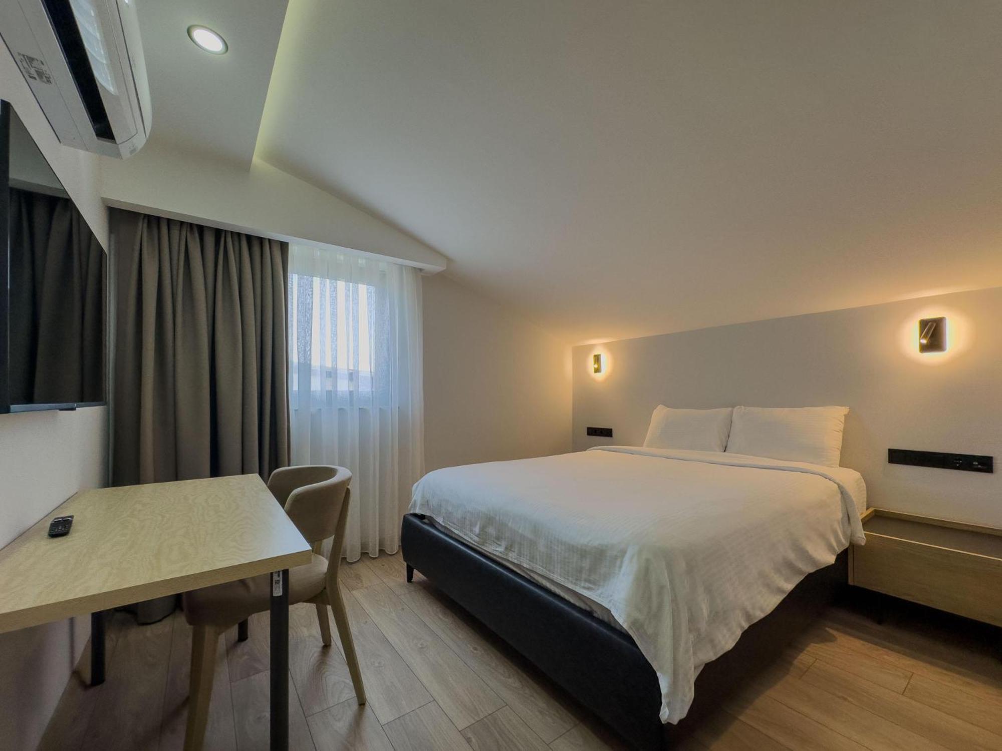 Leaf River Suites Анталия Екстериор снимка