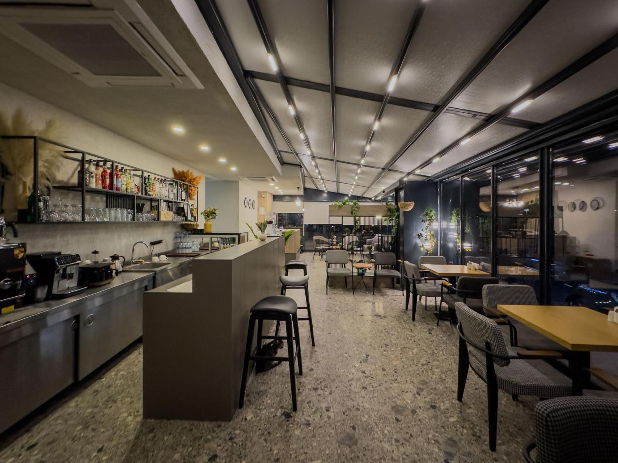 Leaf River Suites Анталия Екстериор снимка