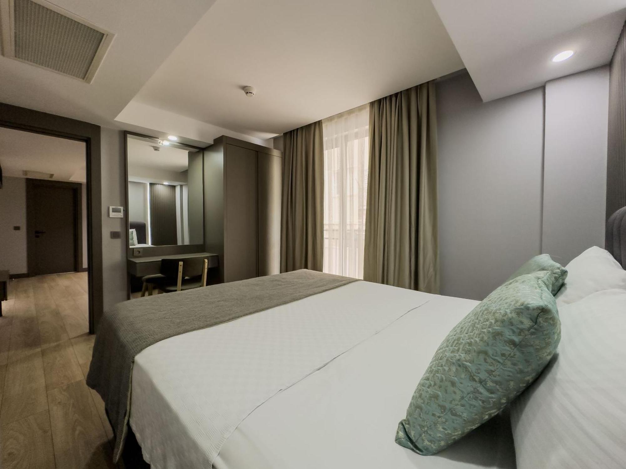 Leaf River Suites Анталия Екстериор снимка